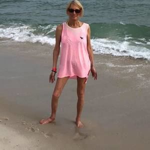 Meet your Posher, Sherry